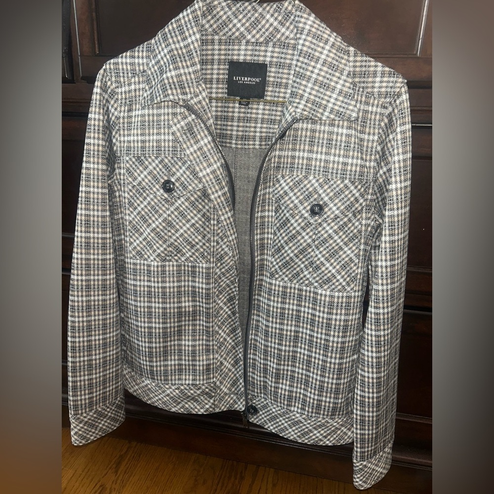 Liverpool Women’s Checkered Shirt Jacket - Gray and White